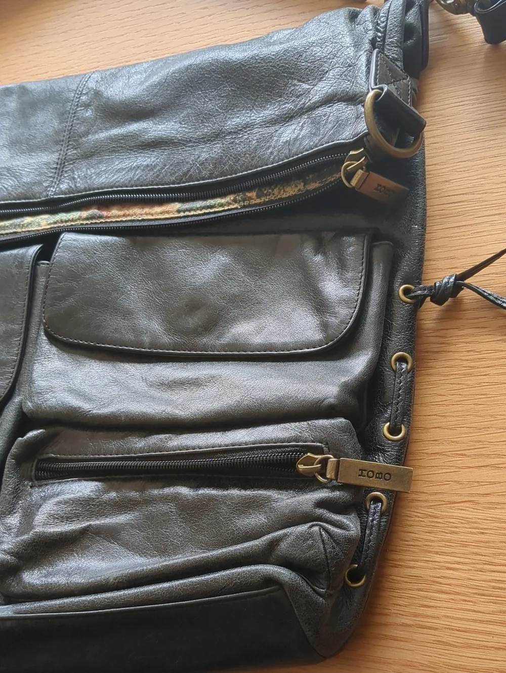 🚨FINAL PRICE🚨 Hobo International Explorer Leather Slouch Convertible Crossbody - Picture 4 of 16